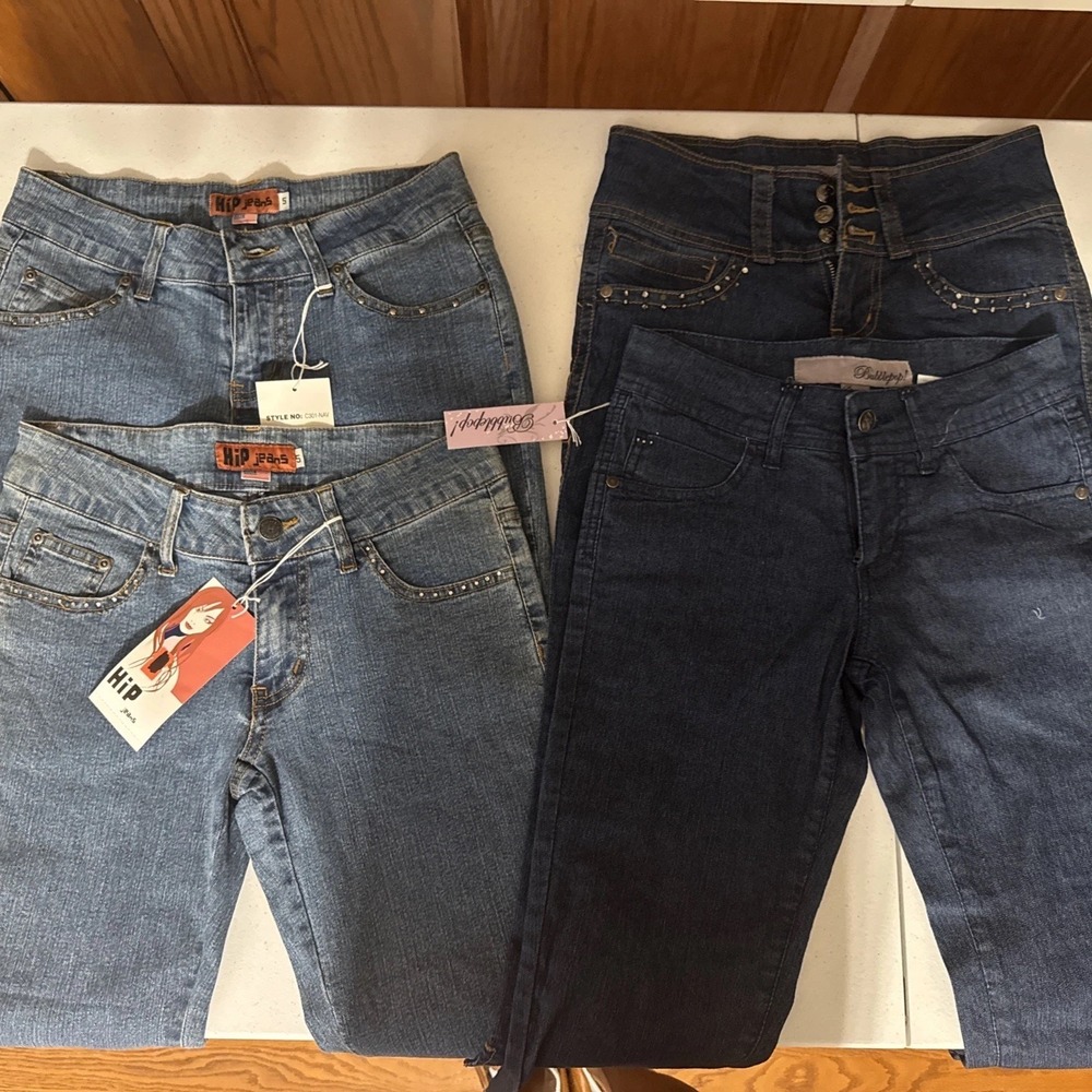 h.i.p. Women's Capri Jeans Lot 6 Pairs / Junior Sizes 1 & 5 Blue Classic Denim - Picture 12 of 16